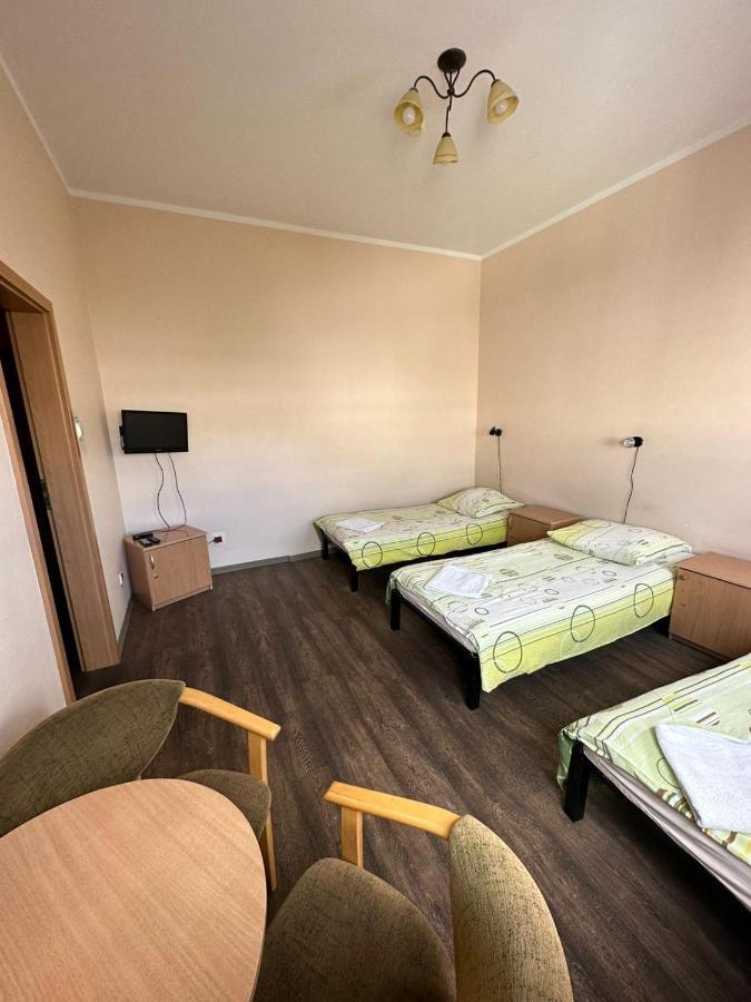 Hostel Na Fali Goleniów 外观 照片