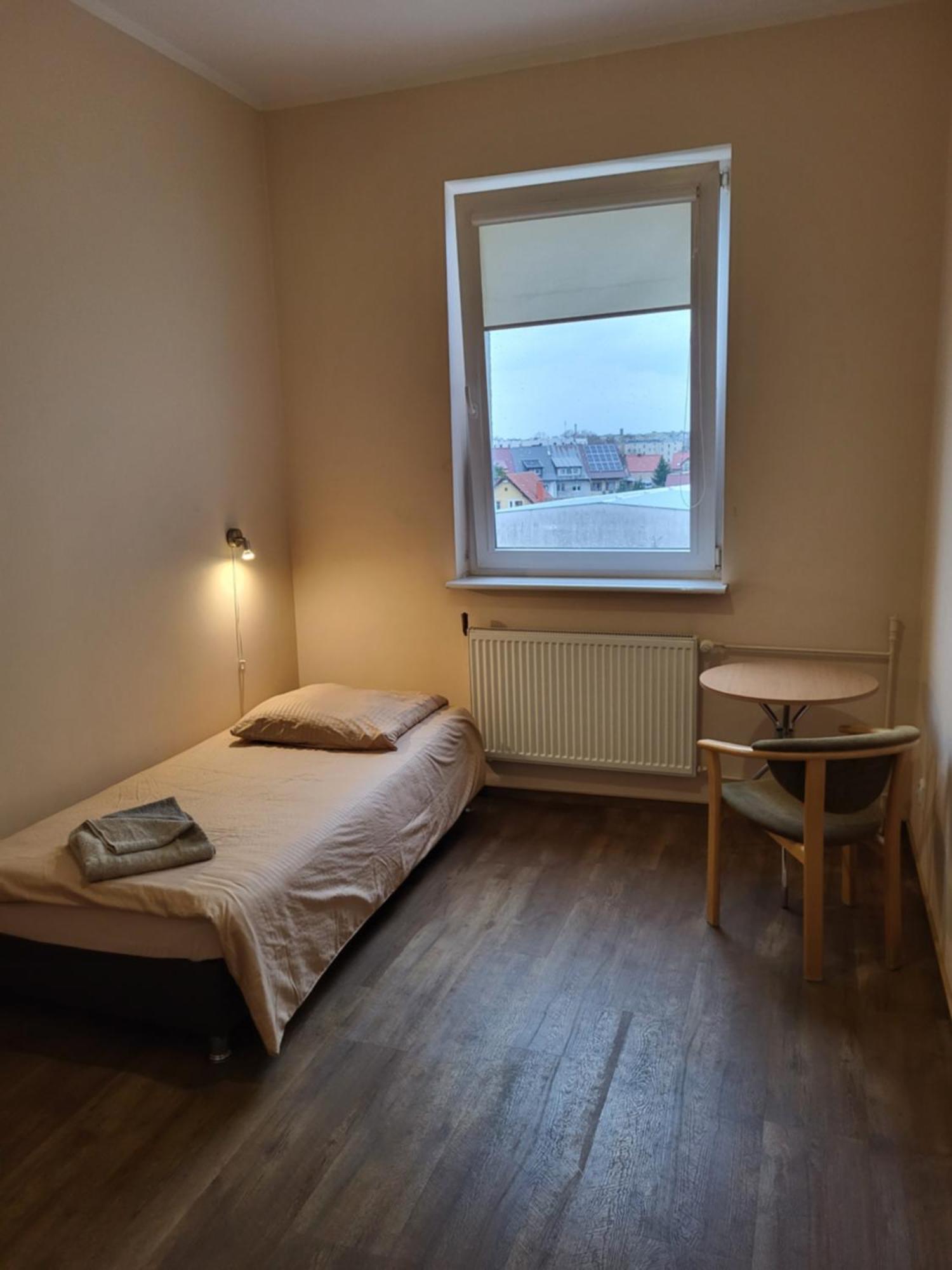 Hostel Na Fali Goleniów 外观 照片